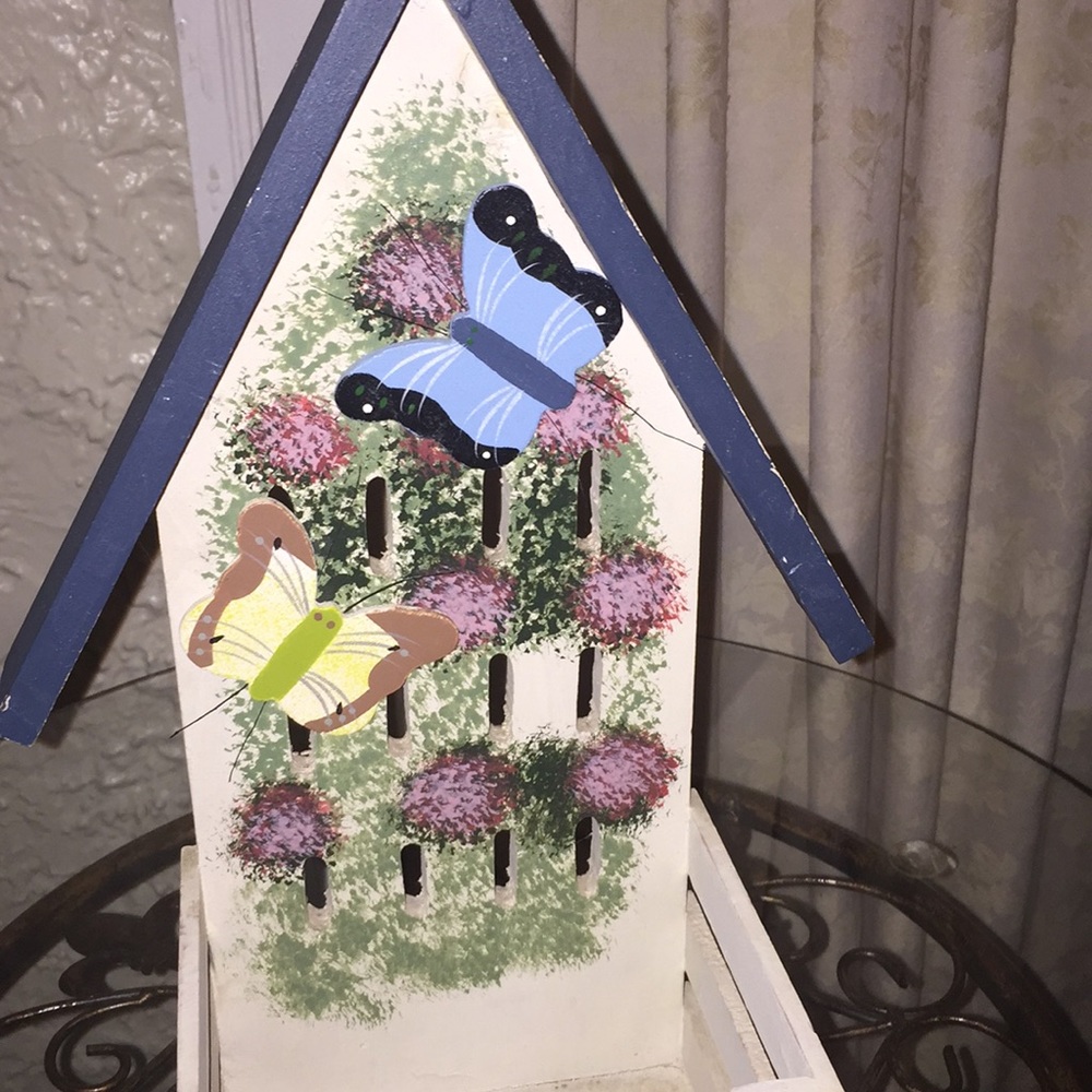 Farmhouse Box Planter - Picture 3 of 4